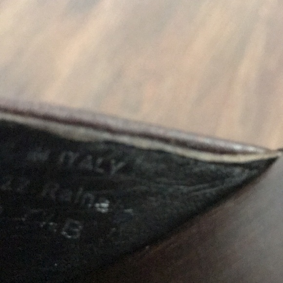 Coach Shoes Size 7.5 B, heel 2.3/4 “ - Picture 3 of 8